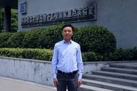 说明: F:\矿大云同步\study\CV\刘江峰-照片-2.jpg